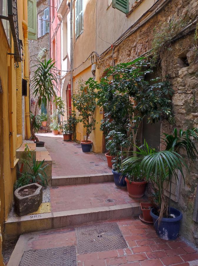 Apartmán Bilocale Nella Vecchia Citta' Di Mentone Exteriér fotografie